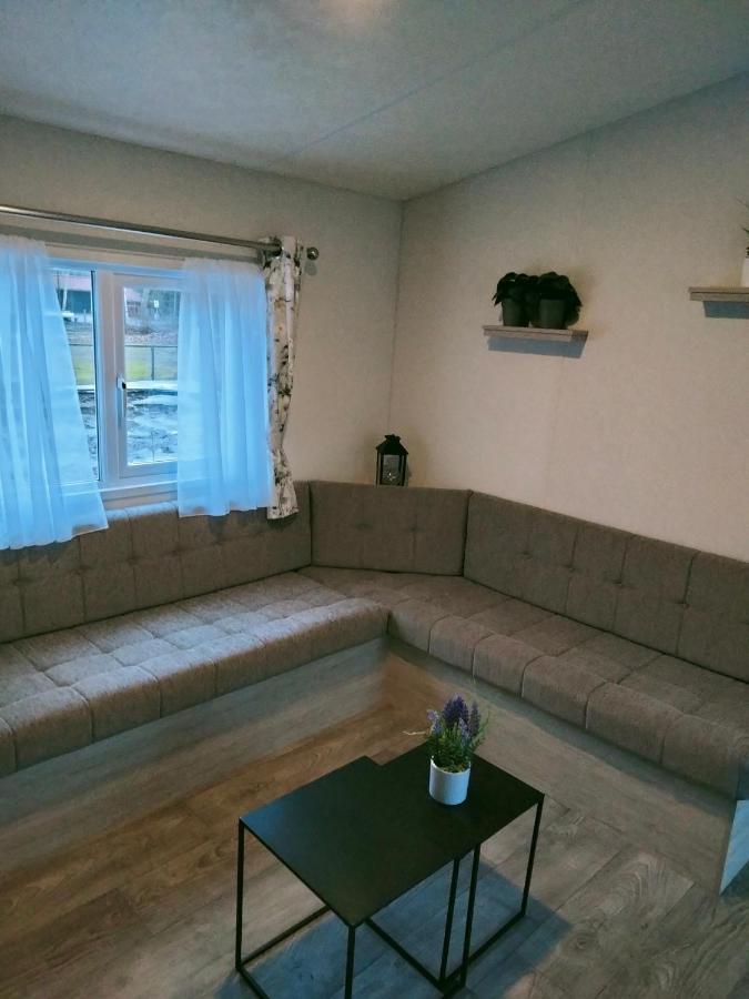 Bj Chalets - De Rug 1 - Vakantiepark Lauwersoog - Luxe Chalet Met Vaatwasser! Vroege Incheck! Εξωτερικό φωτογραφία