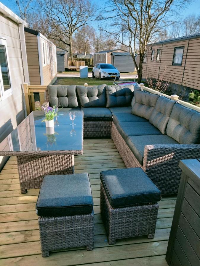 Bj Chalets - De Rug 1 - Vakantiepark Lauwersoog - Luxe Chalet Met Vaatwasser! Vroege Incheck! Εξωτερικό φωτογραφία
